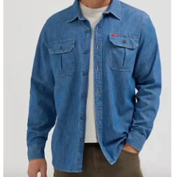 Wrangler Men's Relaxed Fit Stretch Shirt - Med Wash - size 2XL - EUC - Picture 1 of 8
